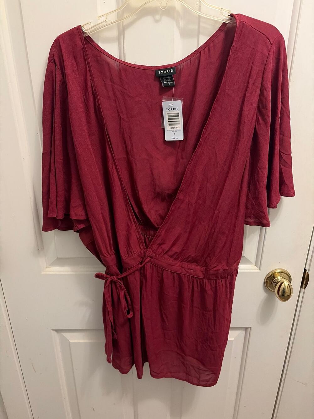 NWT Torrid Size 3 3X Red Crepe Short Sleeve Wrap Front Blouse Top Plus Size